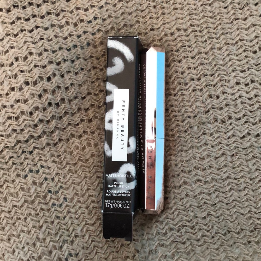 Fenty beauty plush matte lipstick